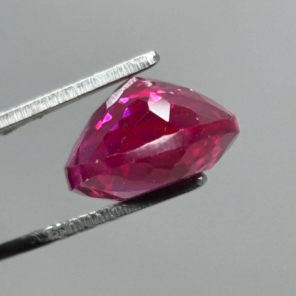 GINORMOUS Raspberry Sapphire - Picture 13 of 16
